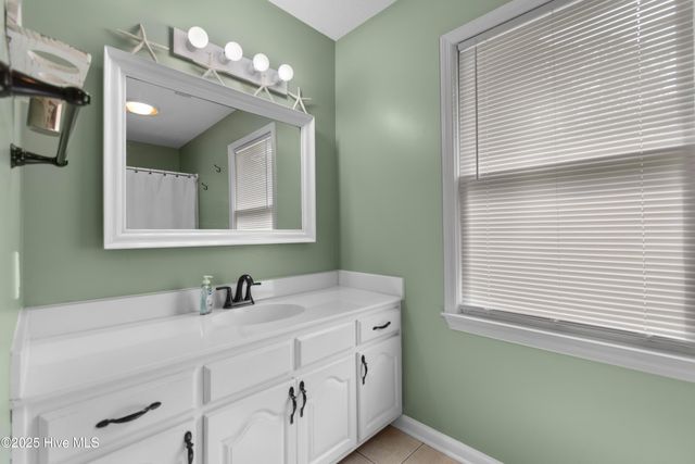580 Boundaryline Drive, Calabash, NC 28467