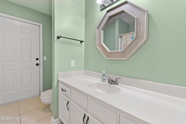 580 Boundaryline Drive, Calabash, NC 28467