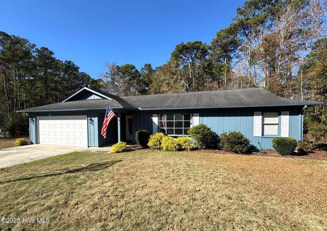 580 Boundaryline Drive, Calabash, NC 28467