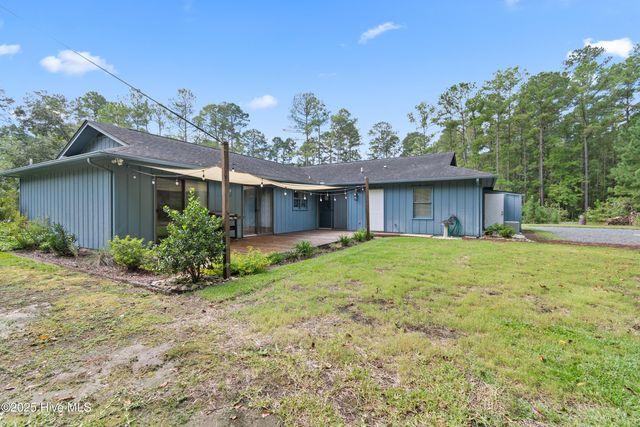 580 Boundaryline Drive, Calabash, NC 28467