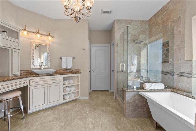 513 Ivory Stone Lane, League City, TX 77573