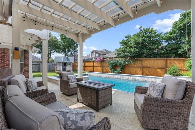 513 Ivory Stone Lane, League City, TX 77573