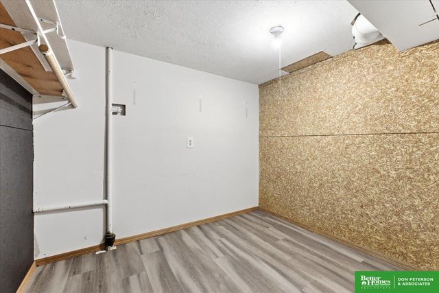 2030 E 2nd Street, Fremont, NE 68025