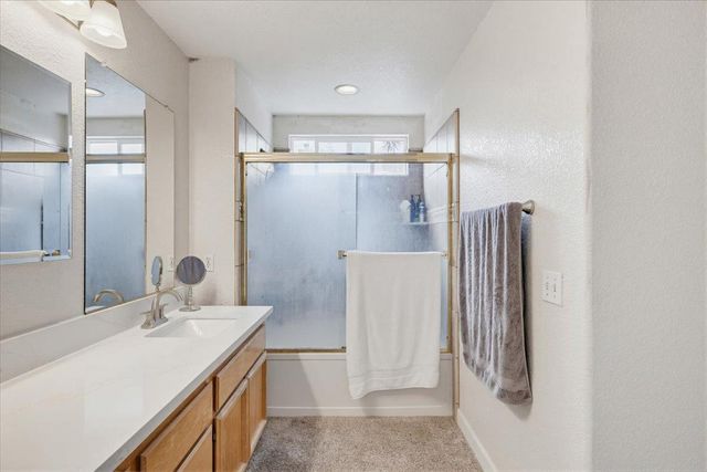 10044 Oglethorpe Way, Elk Grove, CA 95624