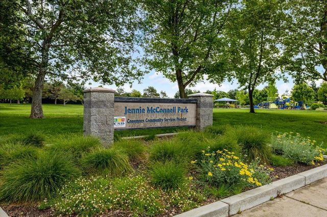 10044 Oglethorpe Way, Elk Grove, CA 95624