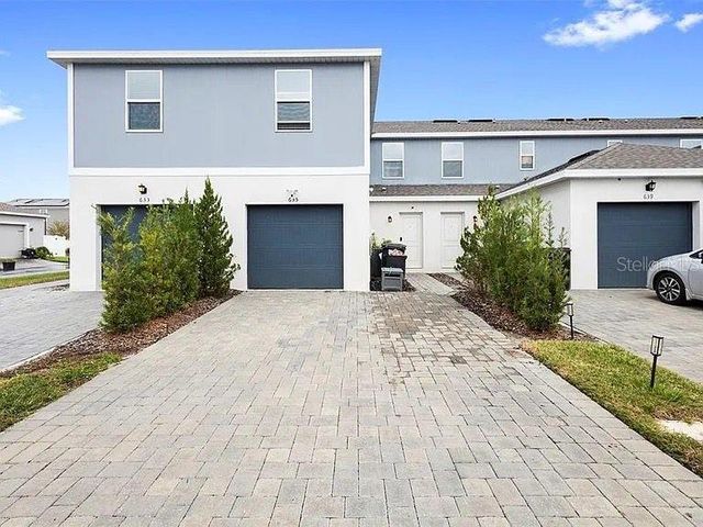 635 BELGROVE STREET, Debary, FL 32713