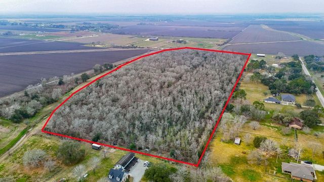 5105 Fenske Lane, Needville, TX 77461