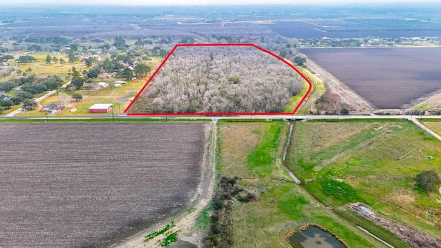 5105 Fenske Lane, Needville, TX 77461