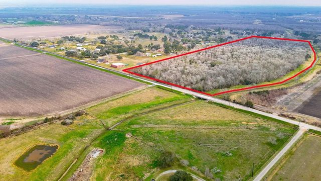 5105 Fenske Lane, Needville, TX 77461