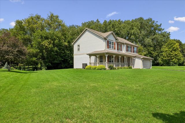 650 Glenbrook Road, Crystal Lake, IL 60012