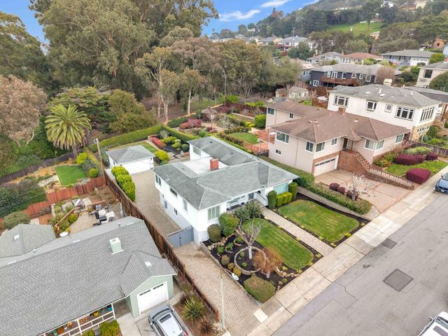 3909 Leona Street, San Mateo, CA 94403