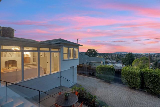 3909 Leona Street, San Mateo, CA 94403