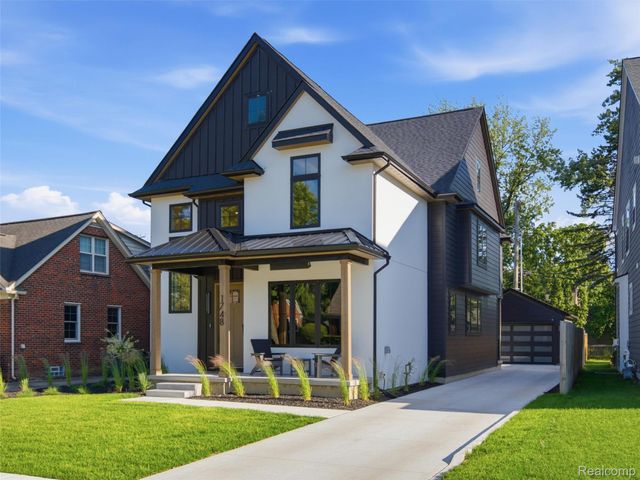 1748 Banbury Street, Birmingham, MI 48009