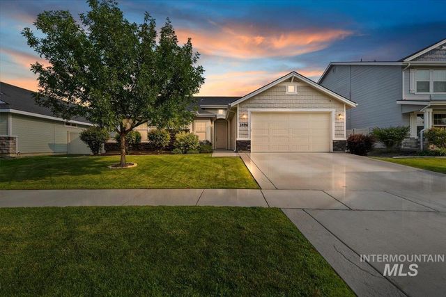 1496 E Strauss, Meridian, ID 83646