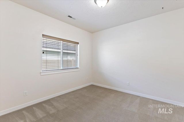 1496 E Strauss, Meridian, ID 83646