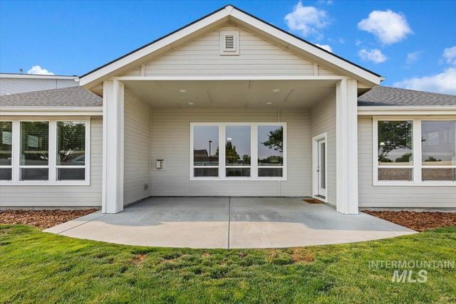 1496 E Strauss, Meridian, ID 83646