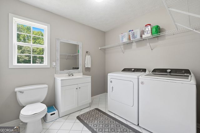 673 Effie Drive, Lawrenceville, GA 30045