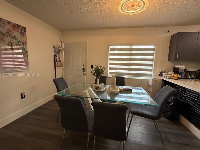 6255 Kendale Lakes Cir 128, Miami, FL 33183