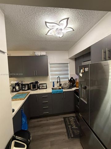 6255 Kendale Lakes Cir 128, Miami, FL 33183