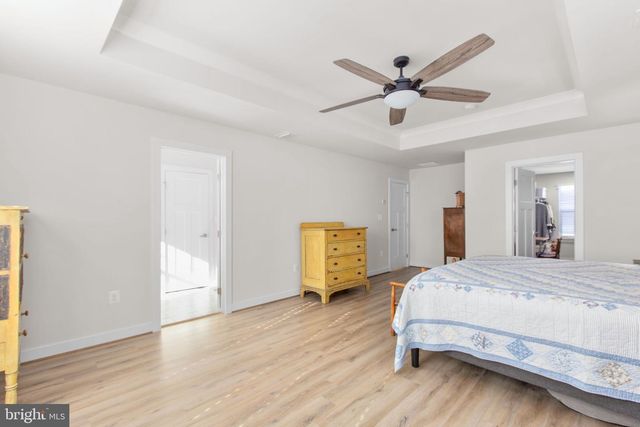 1112 CITY VIEW LN, Fredericksburg, VA 22401