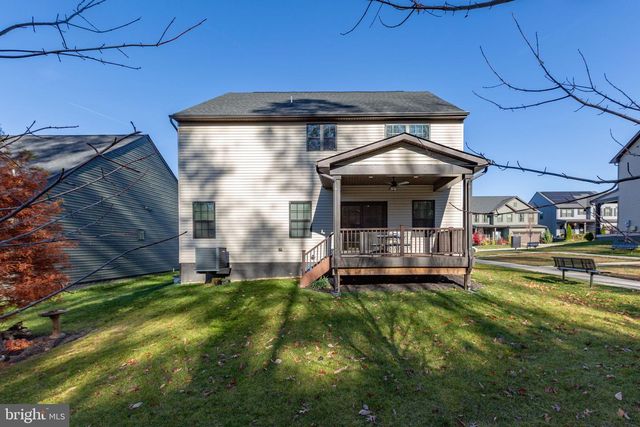 1112 CITY VIEW LN, Fredericksburg, VA 22401