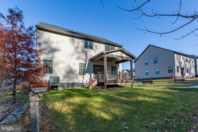 1112 CITY VIEW LN, Fredericksburg, VA 22401