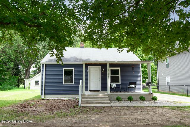 4941 Graston Ave, Louisville, KY 40216