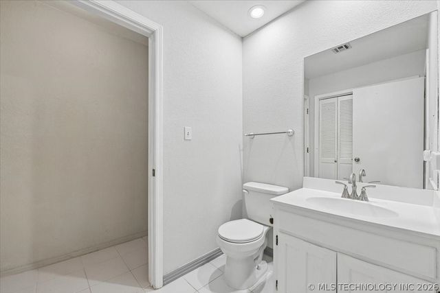 2936 E 84th Street 38, Tulsa, OK 74137