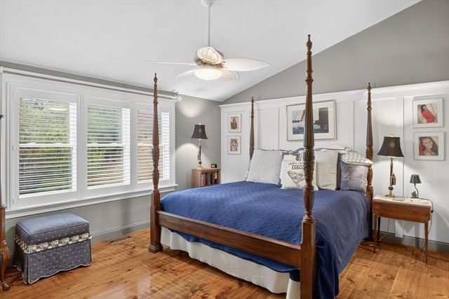 100 Holbeck Corner 100, Plymouth, MA 02360