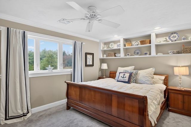 100 Holbeck Corner 100, Plymouth, MA 02360