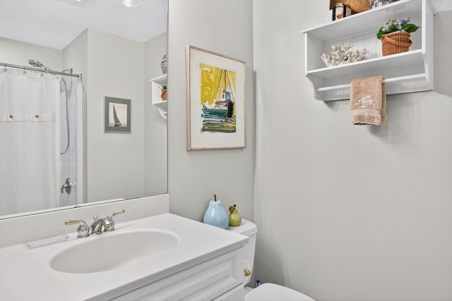 100 Holbeck Corner 100, Plymouth, MA 02360