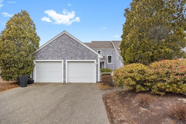 100 Holbeck Corner 100, Plymouth, MA 02360