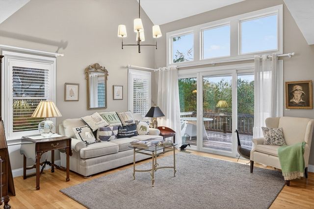 100 Holbeck Corner 100, Plymouth, MA 02360