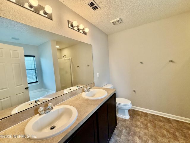 11970 ALEXANDRA Drive, Jacksonville, FL 32218