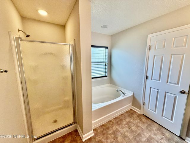 11970 ALEXANDRA Drive, Jacksonville, FL 32218