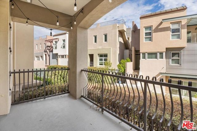 13020 Pacific 203, Playa Vista, CA 90094