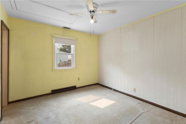 8 Rodgers PL, Portsmouth, VA 23702