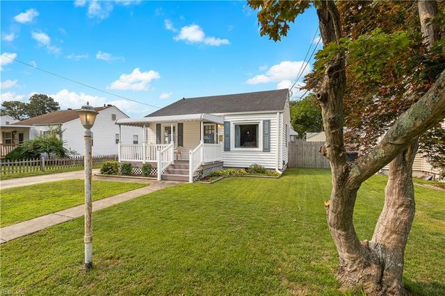 8 Rodgers PL, Portsmouth, VA 23702