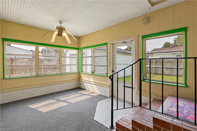 8 Rodgers PL, Portsmouth, VA 23702