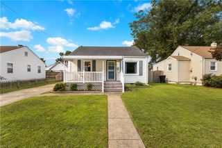8 Rodgers PL, Portsmouth, VA 23702