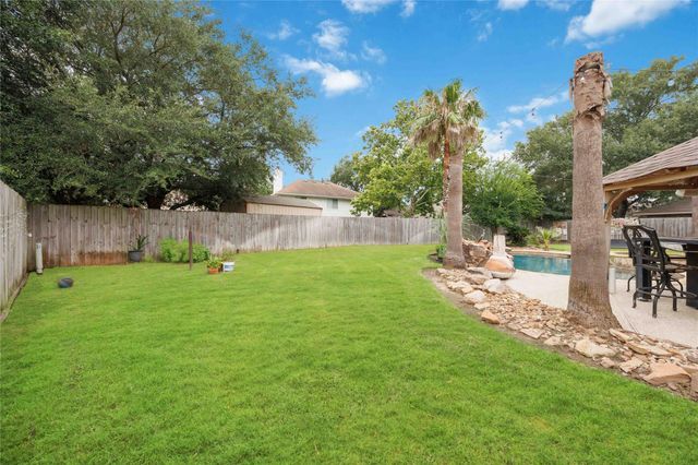 6319 Founding Drive, Katy, TX 77449