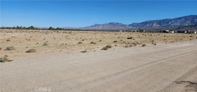 10355 Jingal, Lucerne Valley, CA 92356