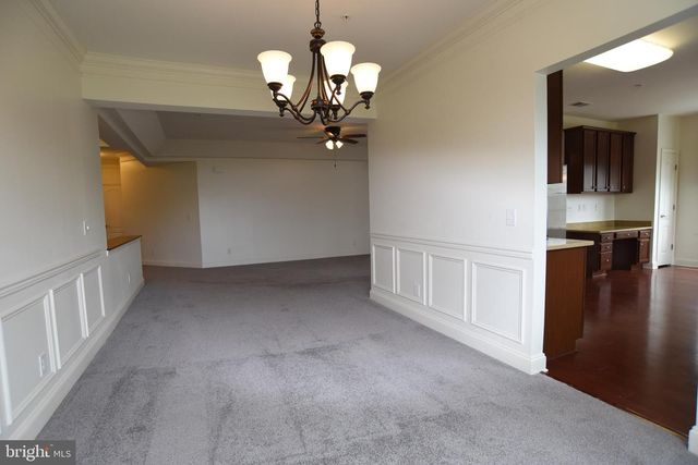 10275 FOUNTAIN CIR #206, Manassas, VA 20110