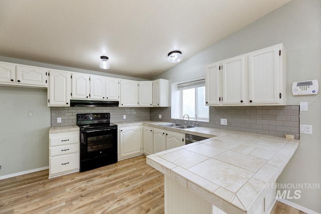 10131 Hwy 44, Middleton, ID 83644