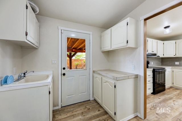 10131 Hwy 44, Middleton, ID 83644