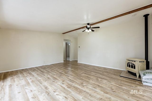 10131 Hwy 44, Middleton, ID 83644