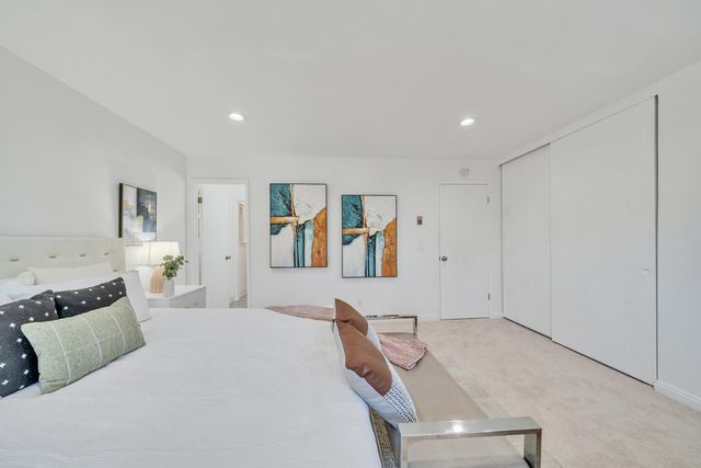 100E Middlefield Rd 3H, Mountain View, CA 94043