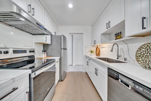 100E Middlefield Rd 3H, Mountain View, CA 94043