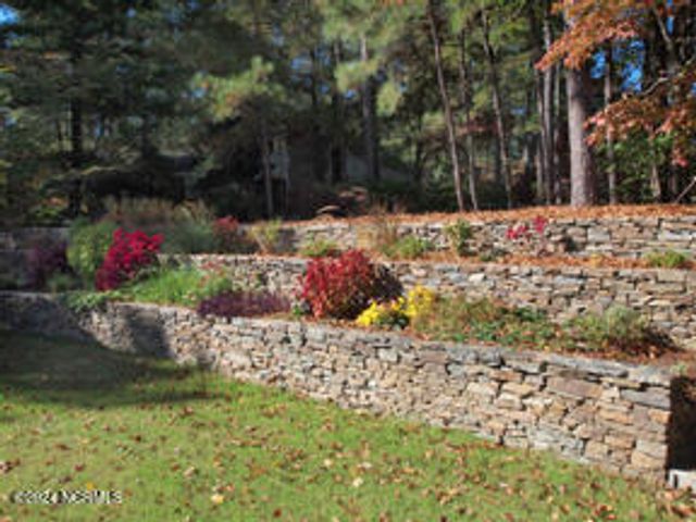 25 Firestone Lane, Pinehurst, NC 28374