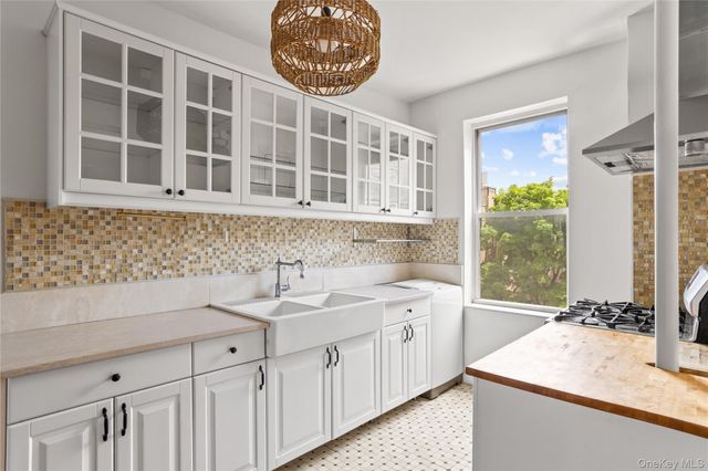 45-08 40th street D51, Sunnyside, NY 11104